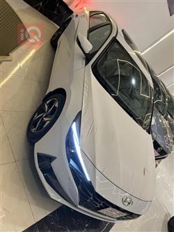 هیوندای ئەلەنترا